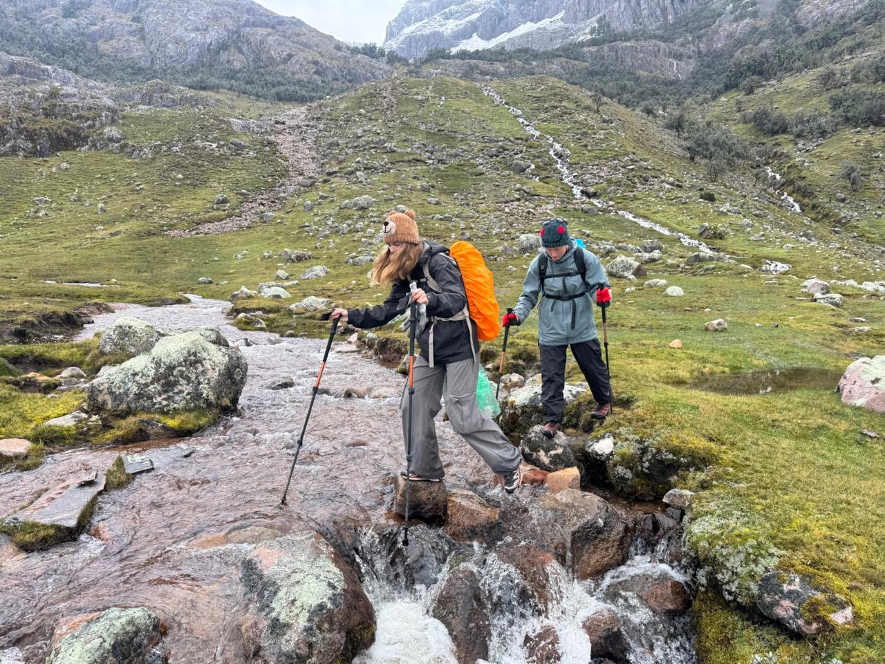 LARES ANDES TREK TO MACHUPICCHU